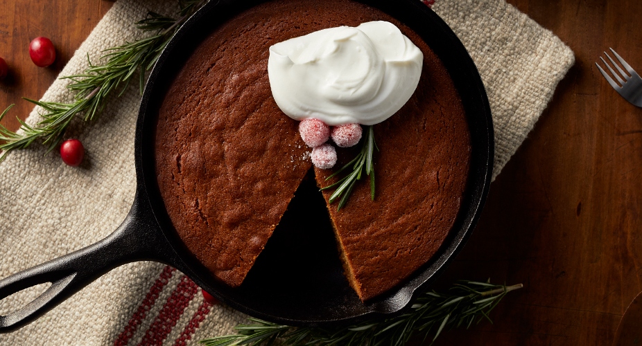 Gingerbread Skillet Cake Recipe