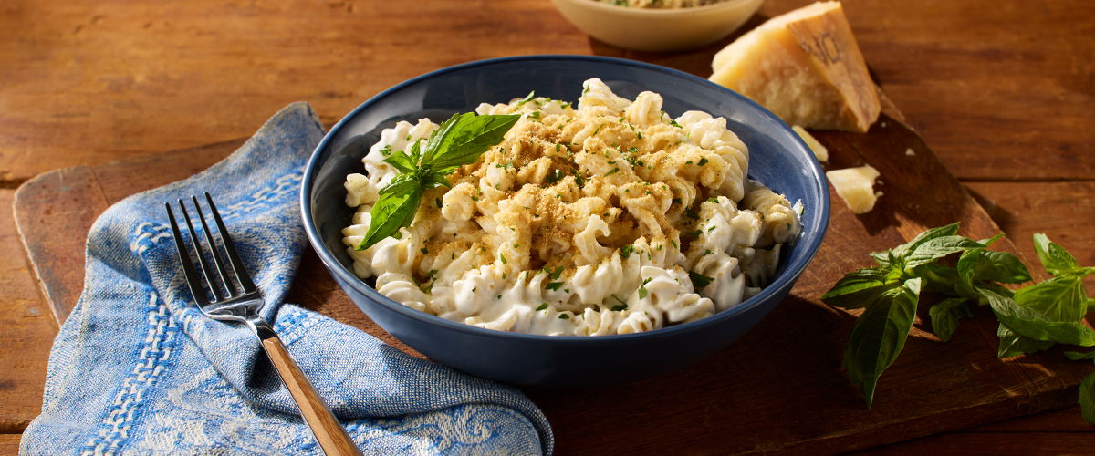 Greek Yogurt Alfredo Sauce 