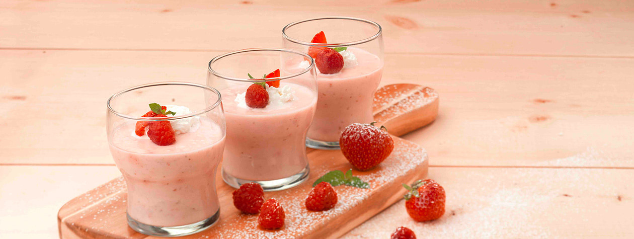 Strawberry-Raspberry Cream with FAGE Total