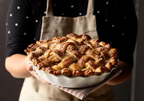 Apple Pie with Homemade Crust